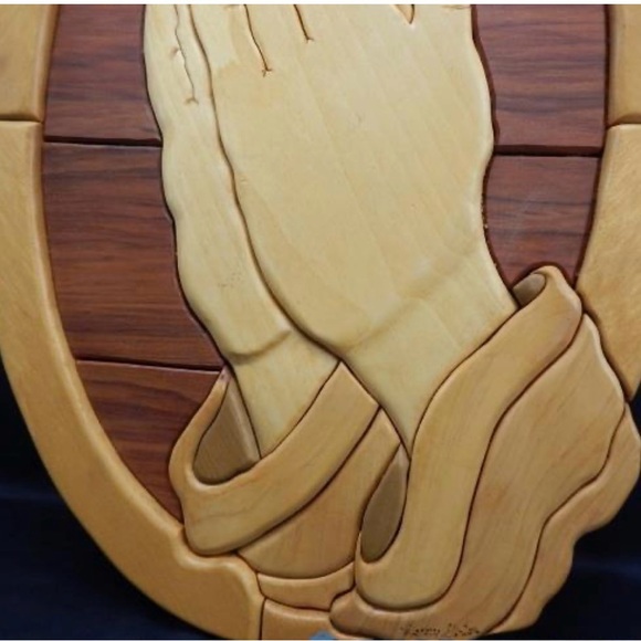 Wooden Intarsia 3D Hand Carved Praying Hands Wall Art - Picture 3 of 6
